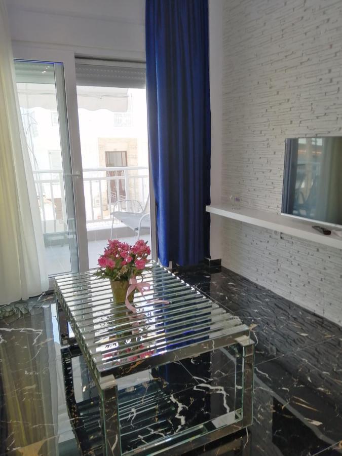 Ferienwohnung Totani Lux Peraía Exterior foto